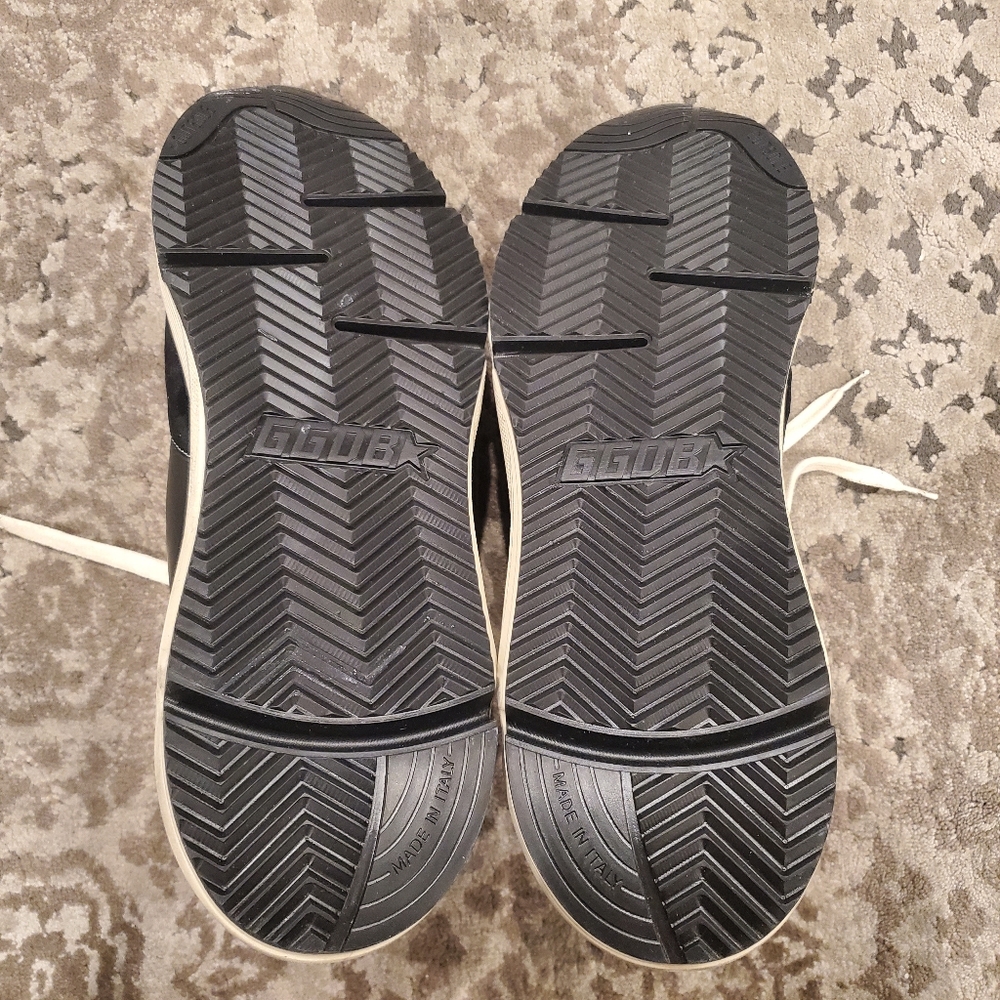 Golden Goose Running Sole in Black Nappa and Suede with White Star - Picture 11 of 11